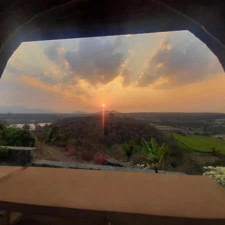 Eze Nof - A Hilltop Villa With 360º Water View Nashik Extérieur photo